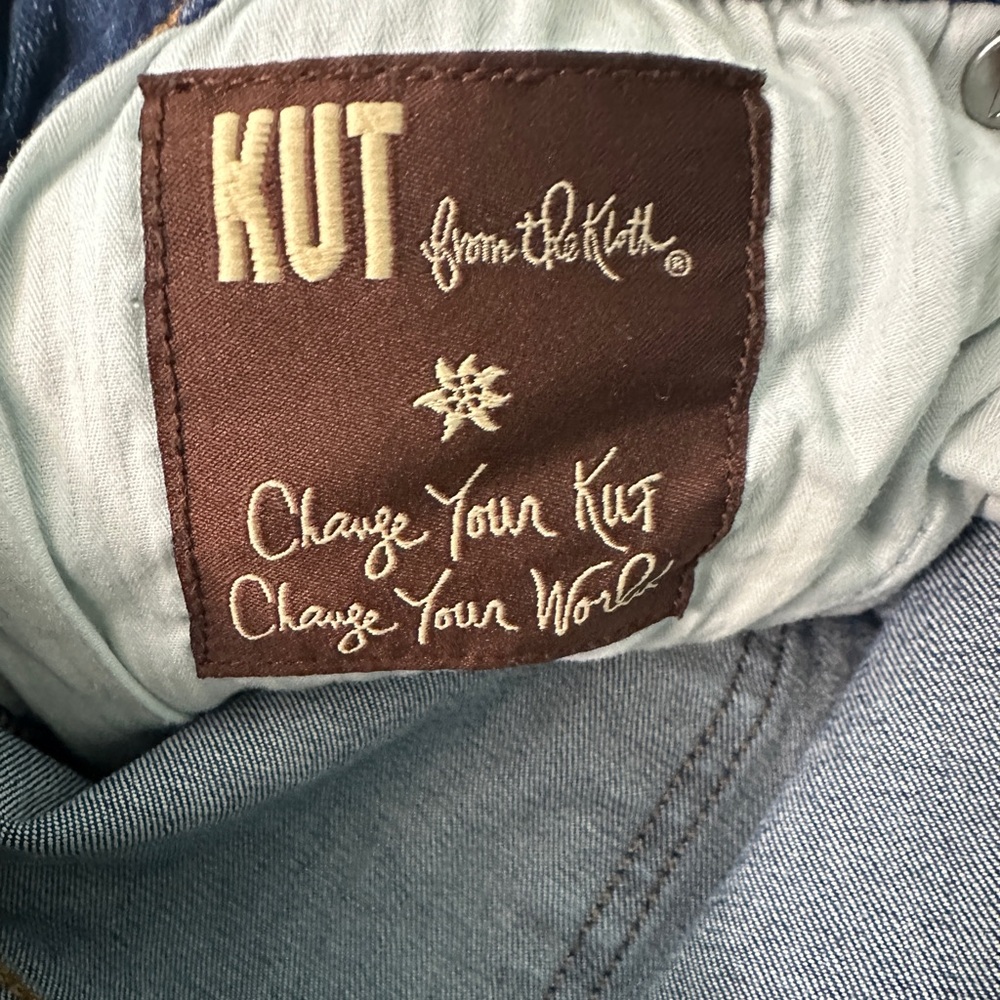 Kut from the Kloth Women’s Classic Denim Katy Boyfriend Jean Shorts size 16 - Picture 7 of 8